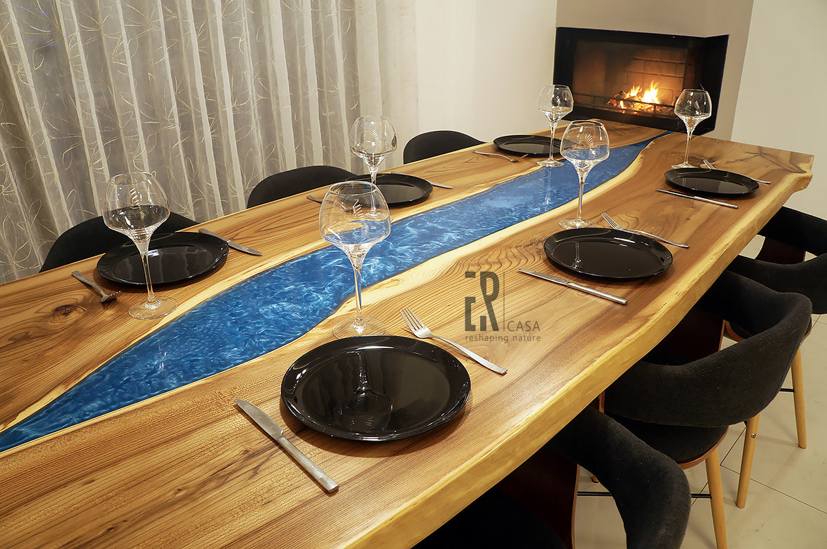 Live Edge Epoxy River Tisch
