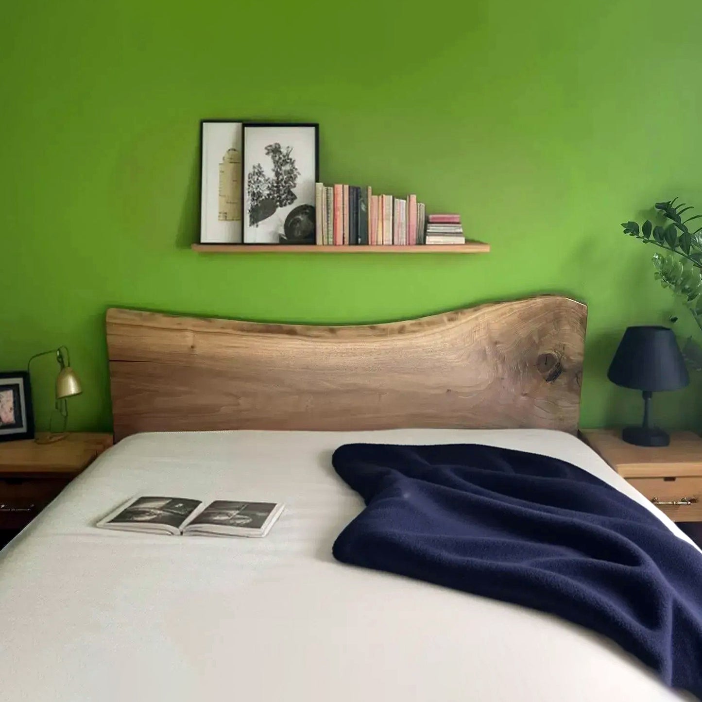 Kopfteil aus Live Edge-Holz