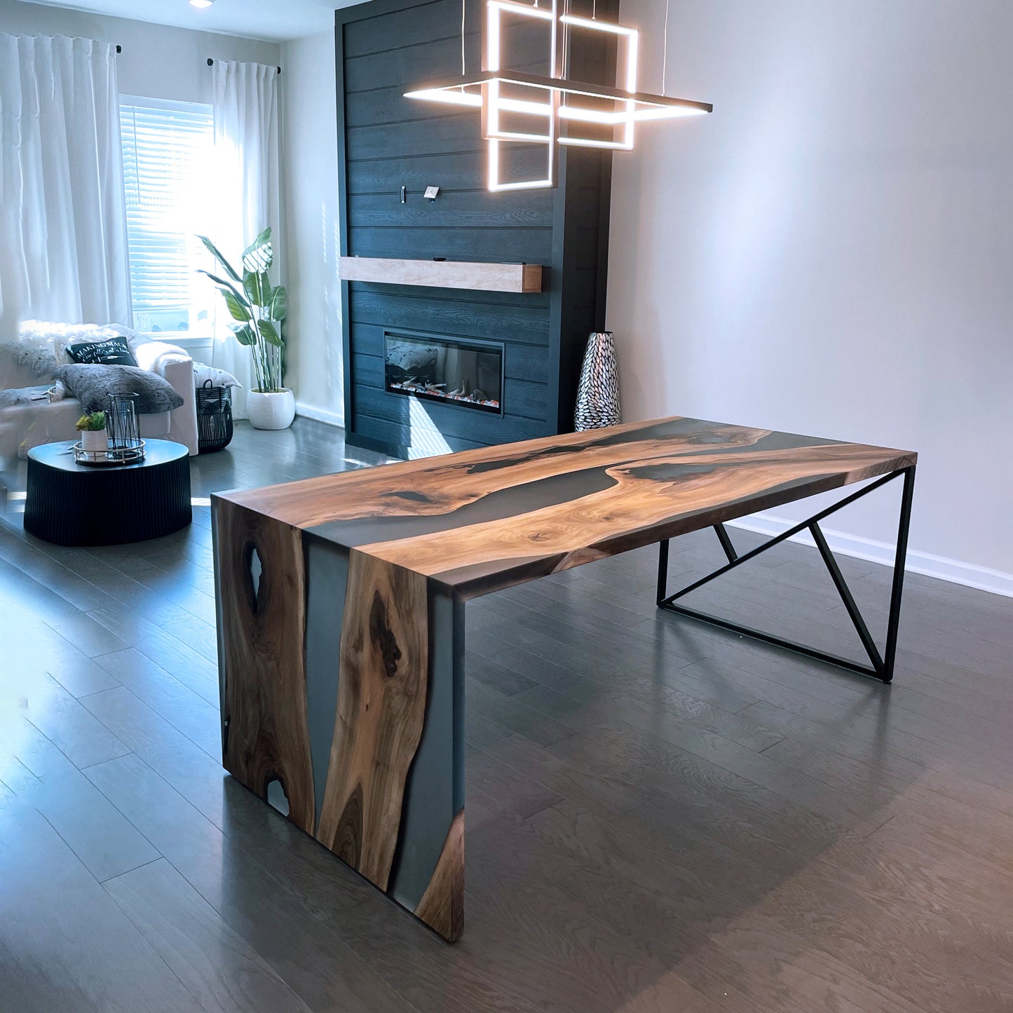 Table à manger moderne en résine époxy