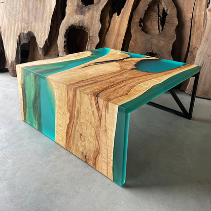 Table Rivière Cascade En Bois De Châtaignier Et Résine Epoxy