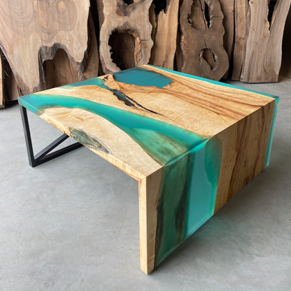 Table Rivière Cascade En Bois De Châtaignier Et Résine Epoxy