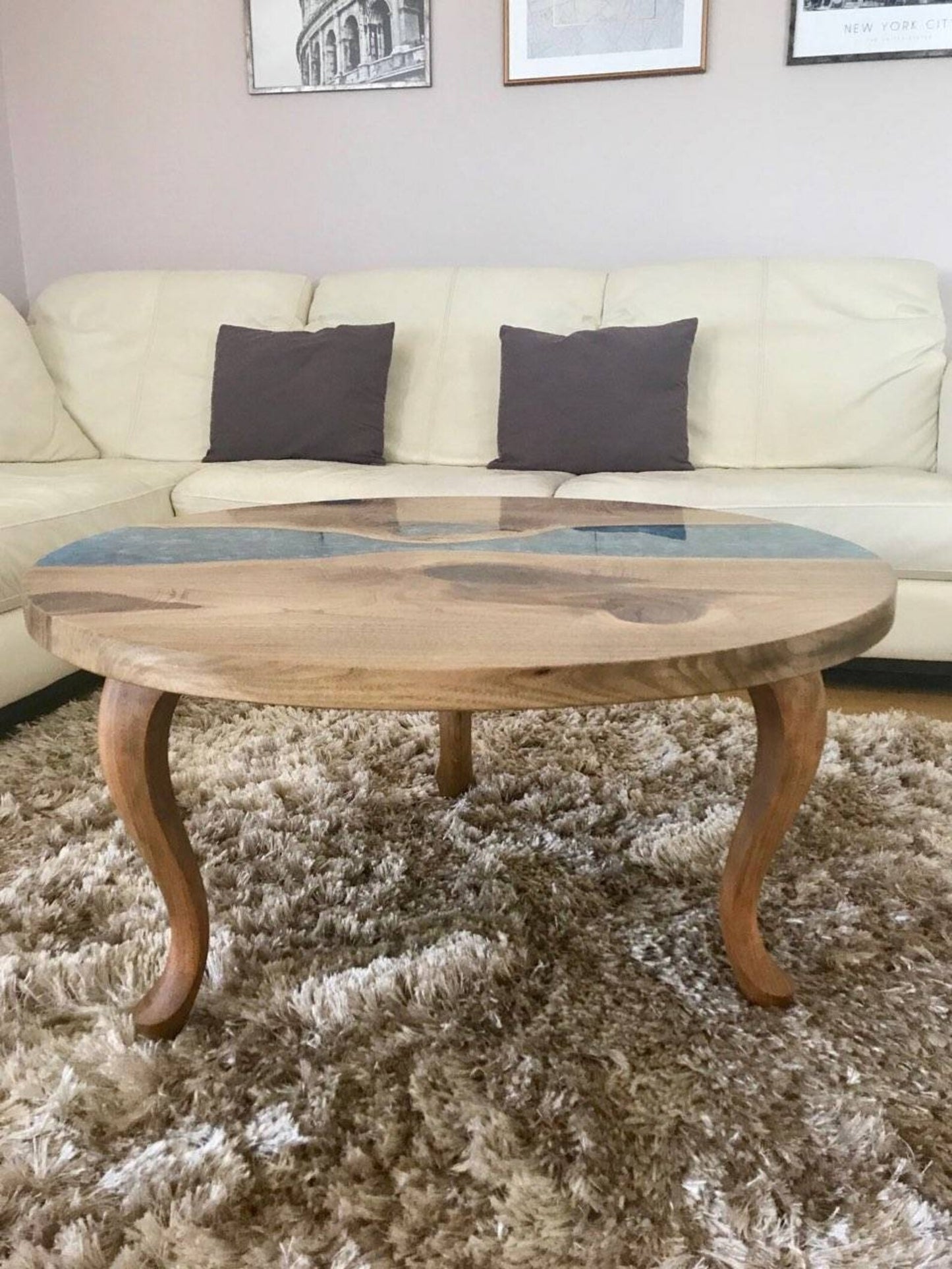 Table d'appoint en résine époxy verte