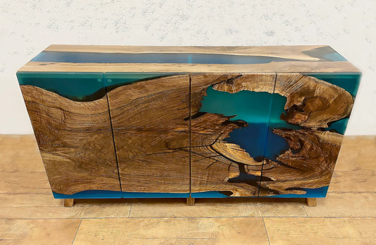 Sideboard aus Holz und Epoxidharz in Perltürkis