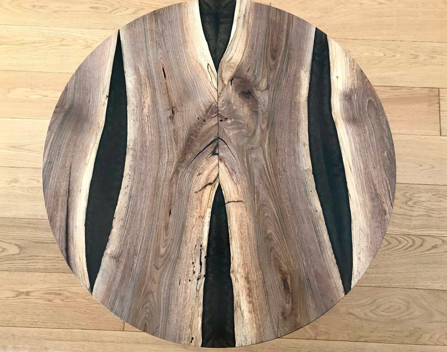 Table d'appoint en résine époxy verte