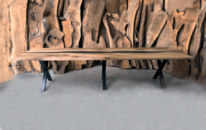 Table en bois de noyer et époxy noir transparent