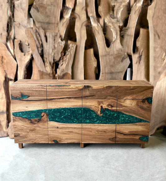 Sideboard aus Holz und Epoxidharz in Perltürkis