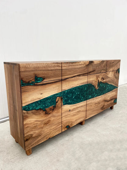 Buffet en bois et époxy bicolore