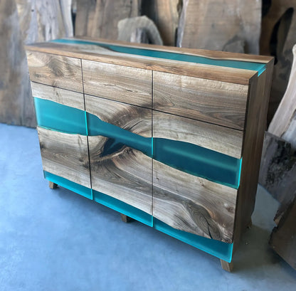Buffet en bois et époxy bicolore