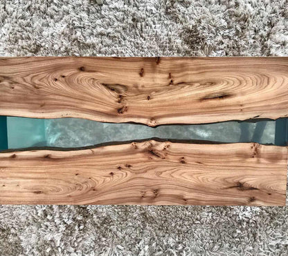 Table d'appoint en résine époxy verte