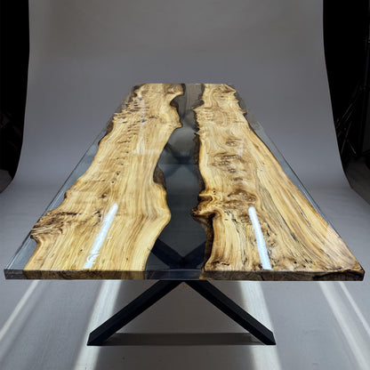 Table en bois de noyer et époxy noir transparent
