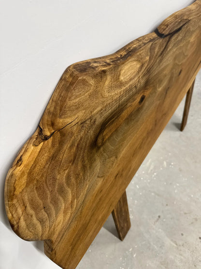 Table d'appoint en résine époxy verte