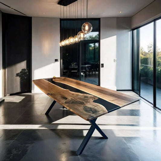 Table en bois de noyer et époxy noir transparent